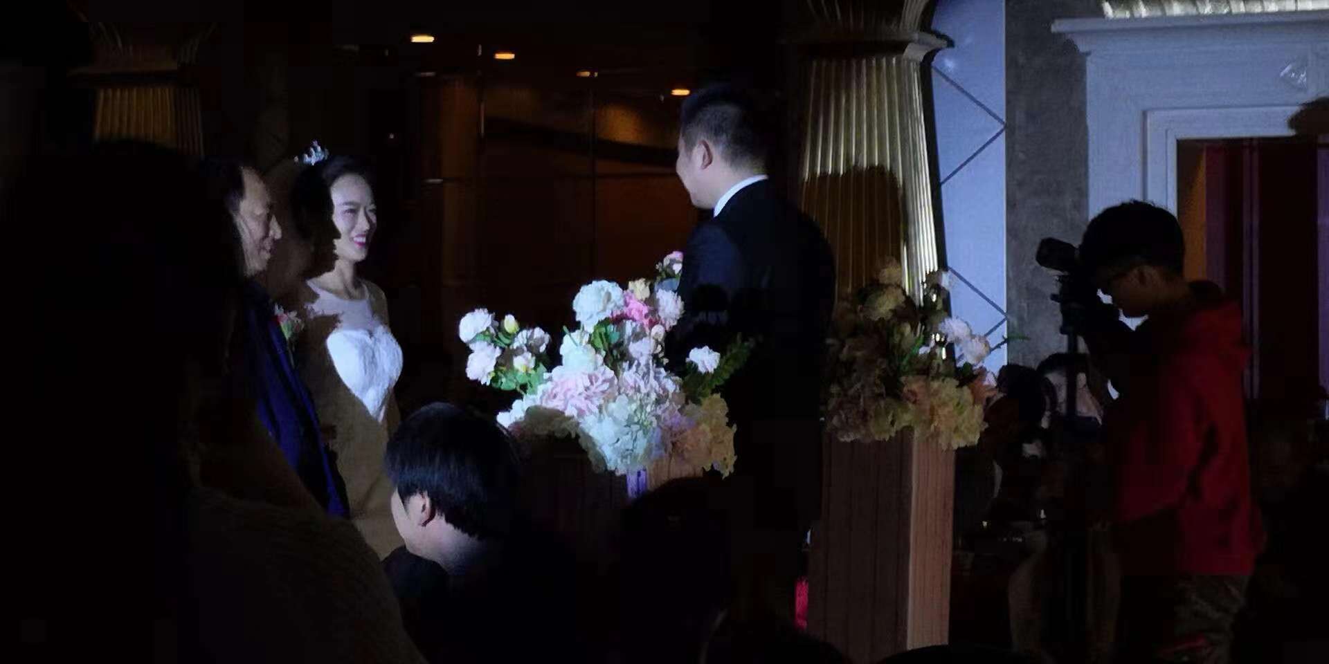 爱的牵手
